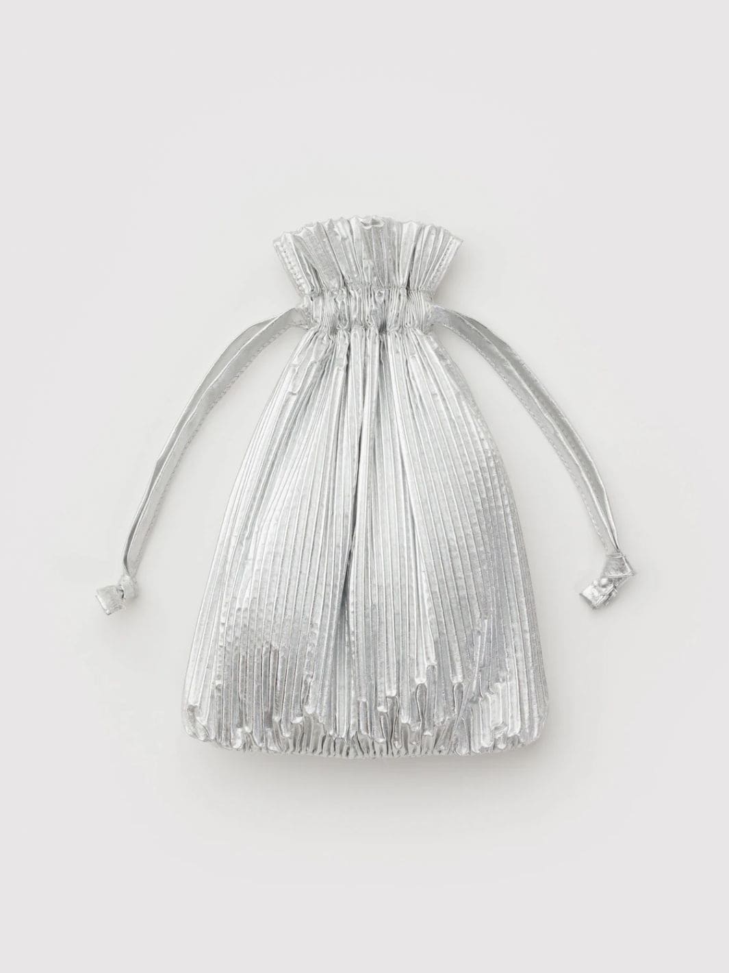 BAGGU Pleated Baggu in Chrome Metallic | Twentyseven Toronto