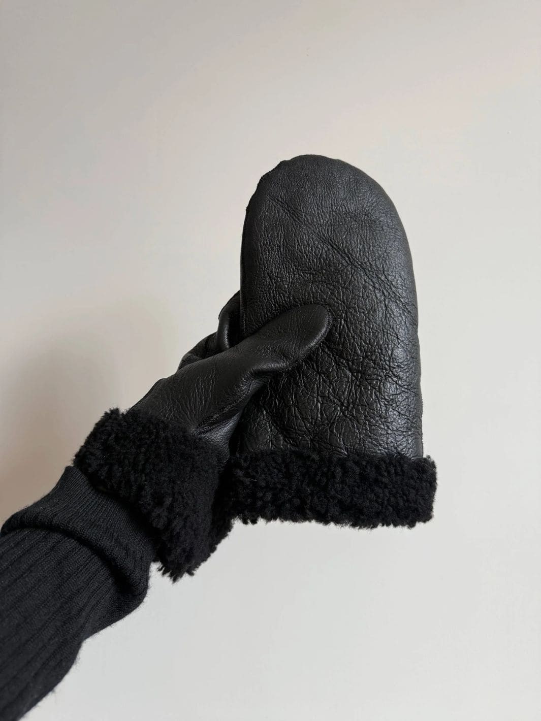 Billy Bamboo Puffy Shearling Mittens in Black | Twentyseven Toronto
