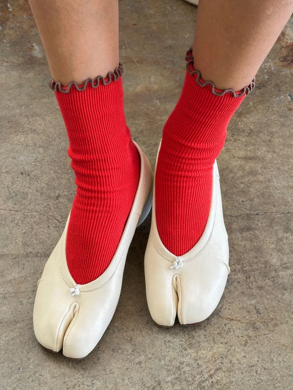 Le Bon Shoppe Ruffled Modal Socks in Paprika / Brown Edge | Twentyseven Toronto