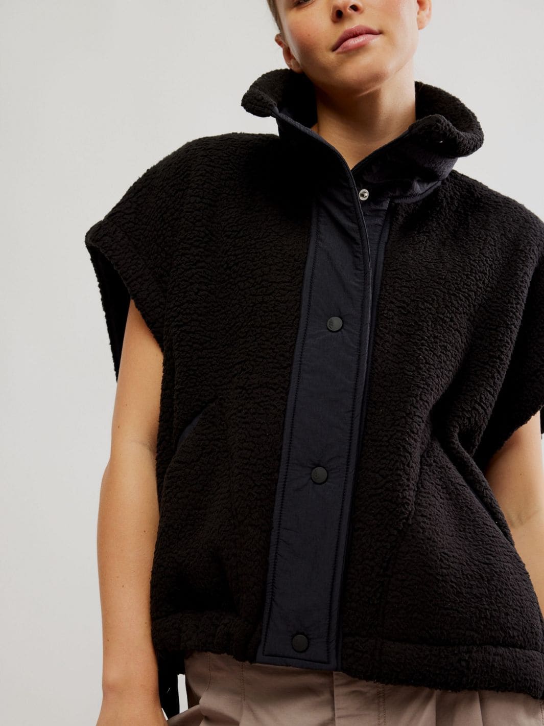 Free People FP Movement Scout It Out Fleece Vest in Black | Twentyseven Toronto