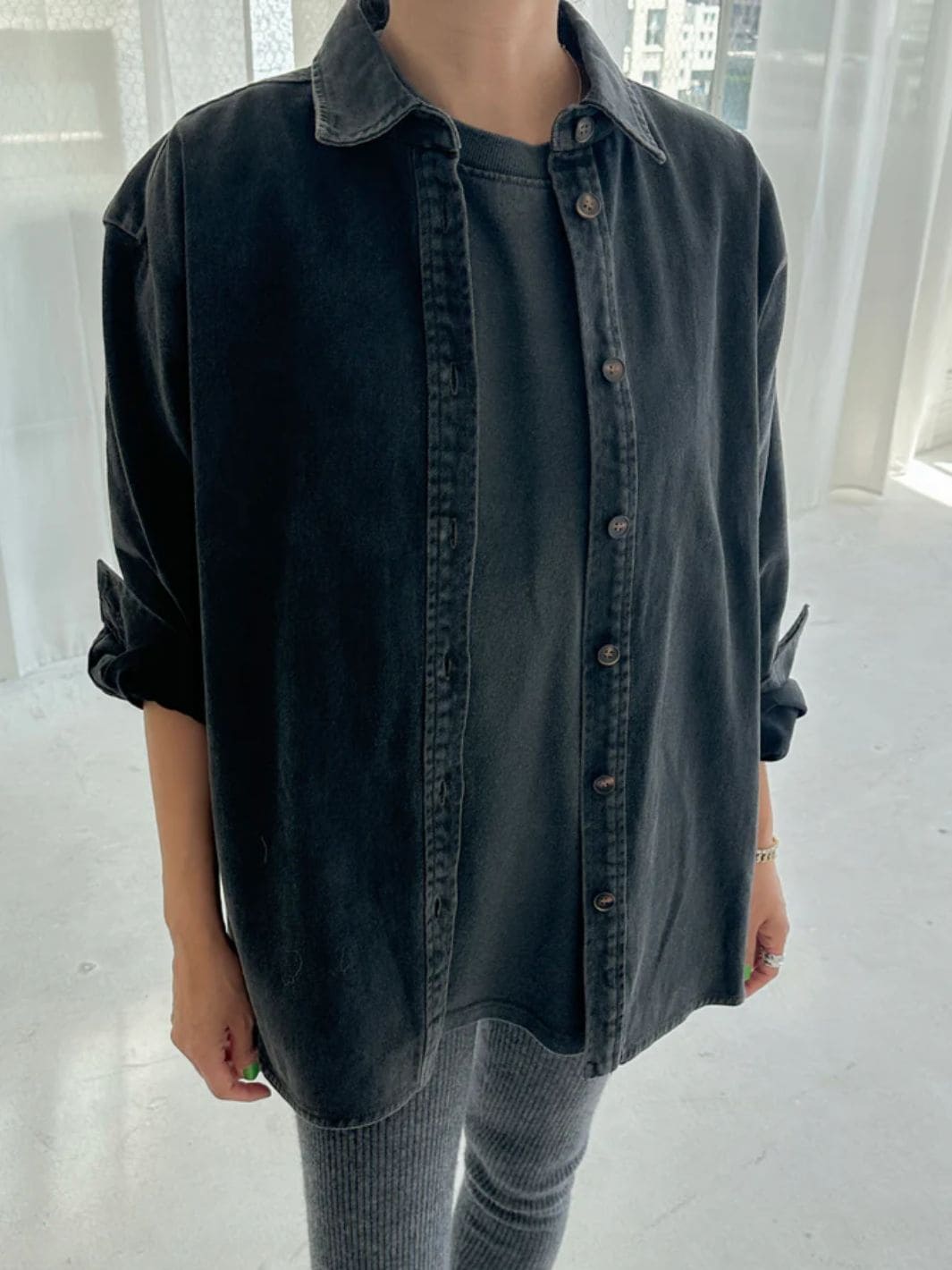 Le Bon Shoppe Theo Heavy Denim Jacket in Black Denim | Twentyseven Toronto