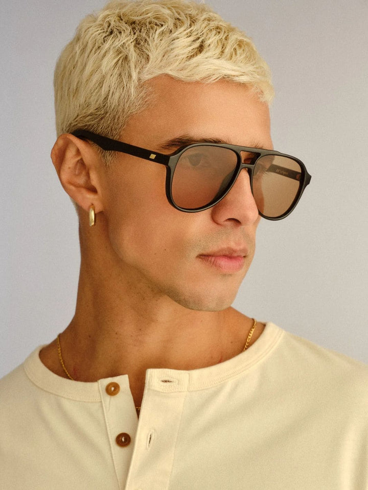 Le Specs Tragic Magic Sunglasses in Black Tan Tint | Twentyseven Toronto