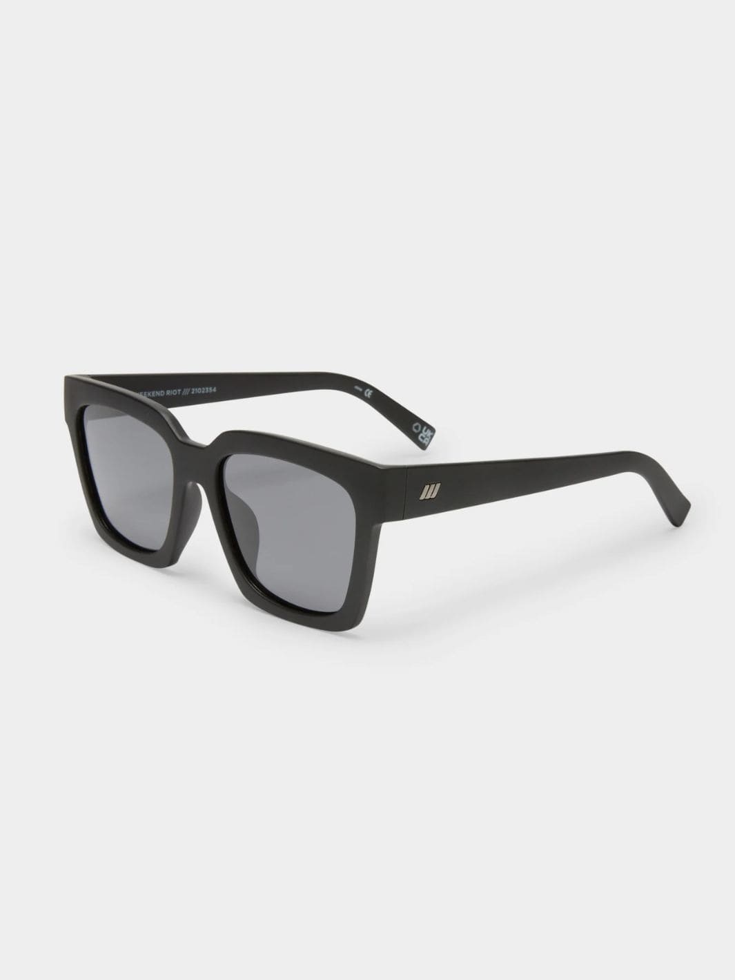 Le Specs Weekend Riot Sunglasses in Matte Black Polarised | Twentyseven Toronto