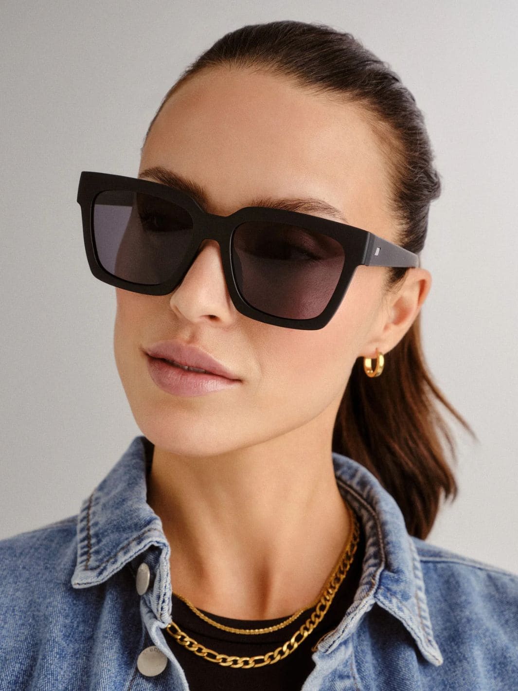 Le Specs Weekend Riot Sunglasses in Matte Black Polarised | Twentyseven Toronto