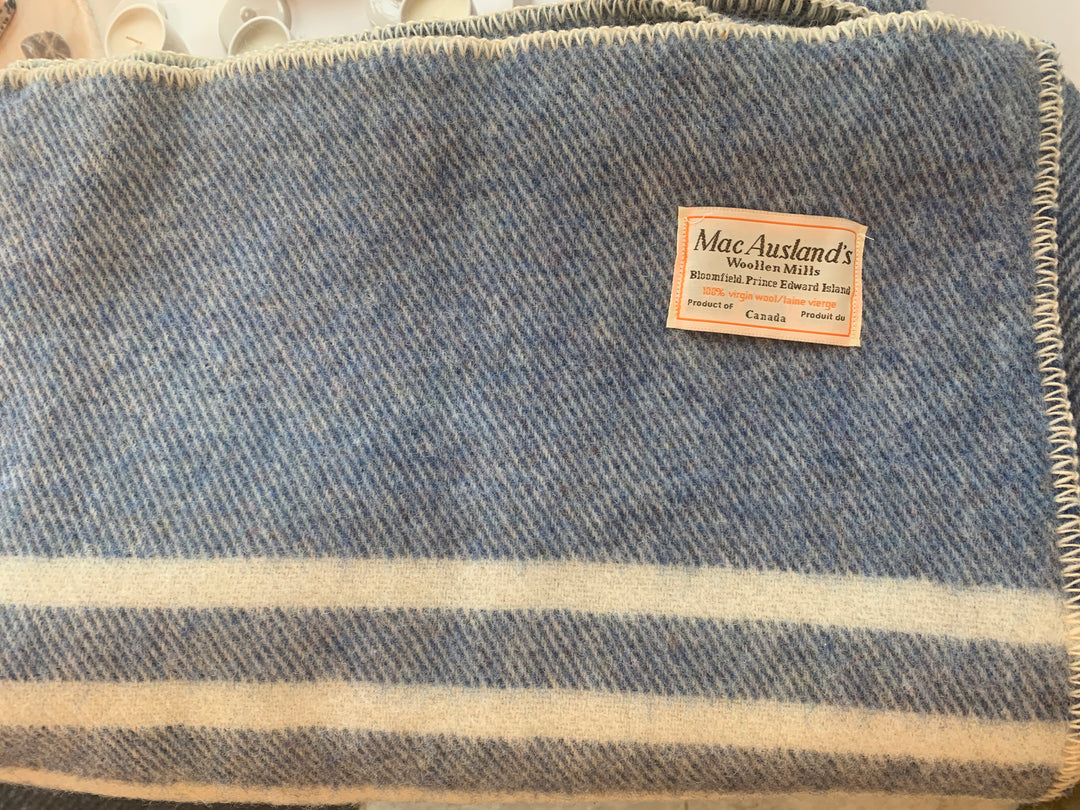 Twentyseven Toronto - Macausland Wool Throw Blankets Blue Heather