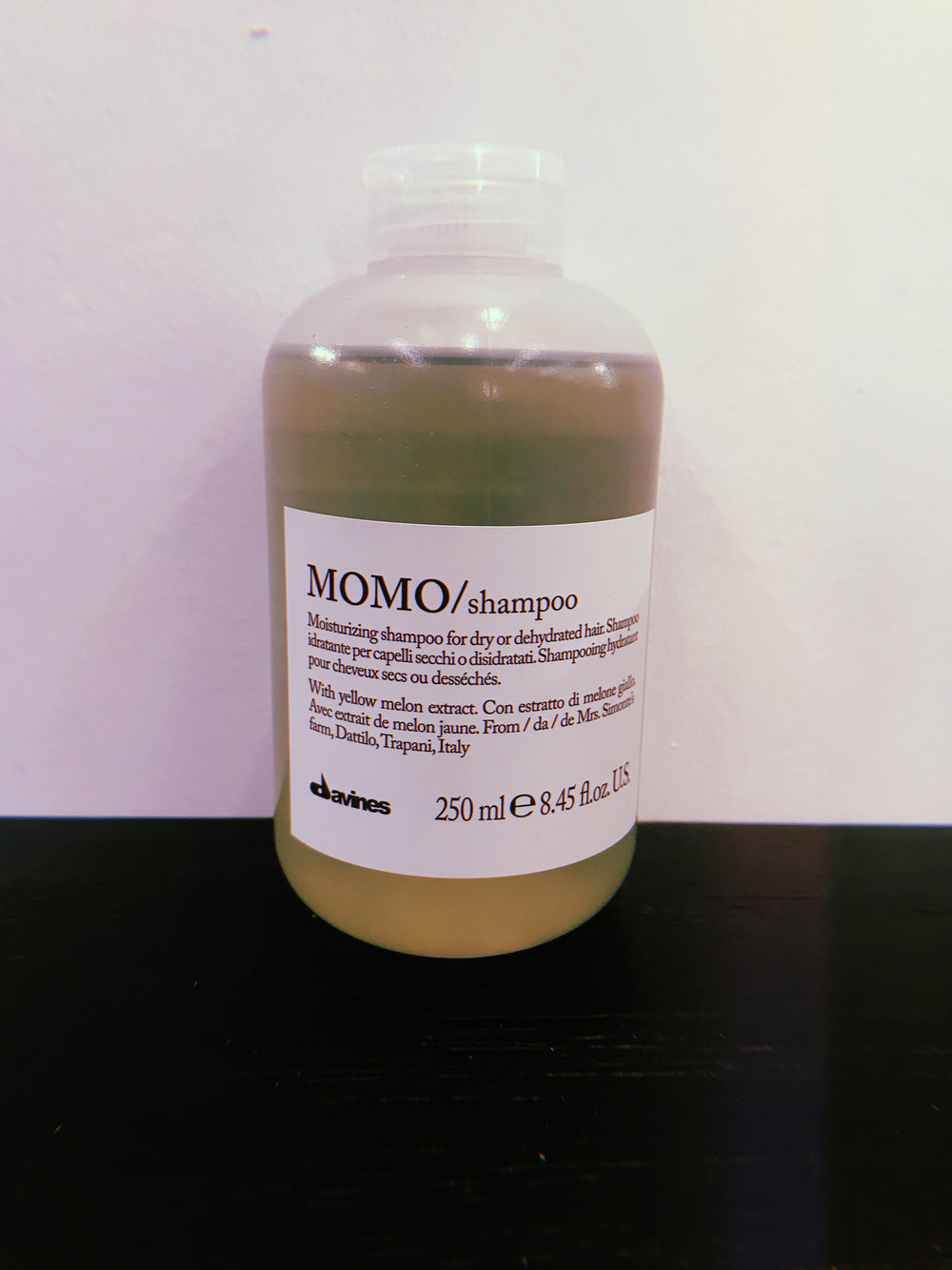 Twentyseven Toronto - MOMO Shampoo- Full Size (250ml)